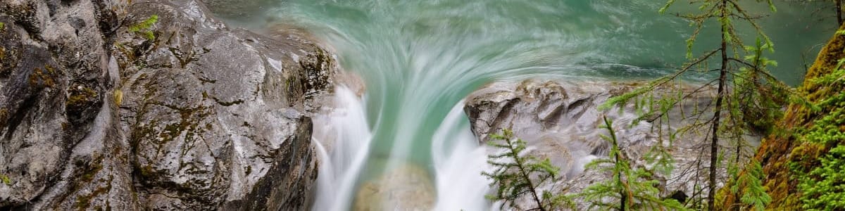 Waterfall symbolice the export